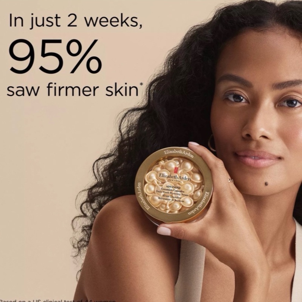 Elizabeth Arden Advanced Ceramide Capsules Daily Youth Restoring Serum, 60 ct - Picture 3 of 9